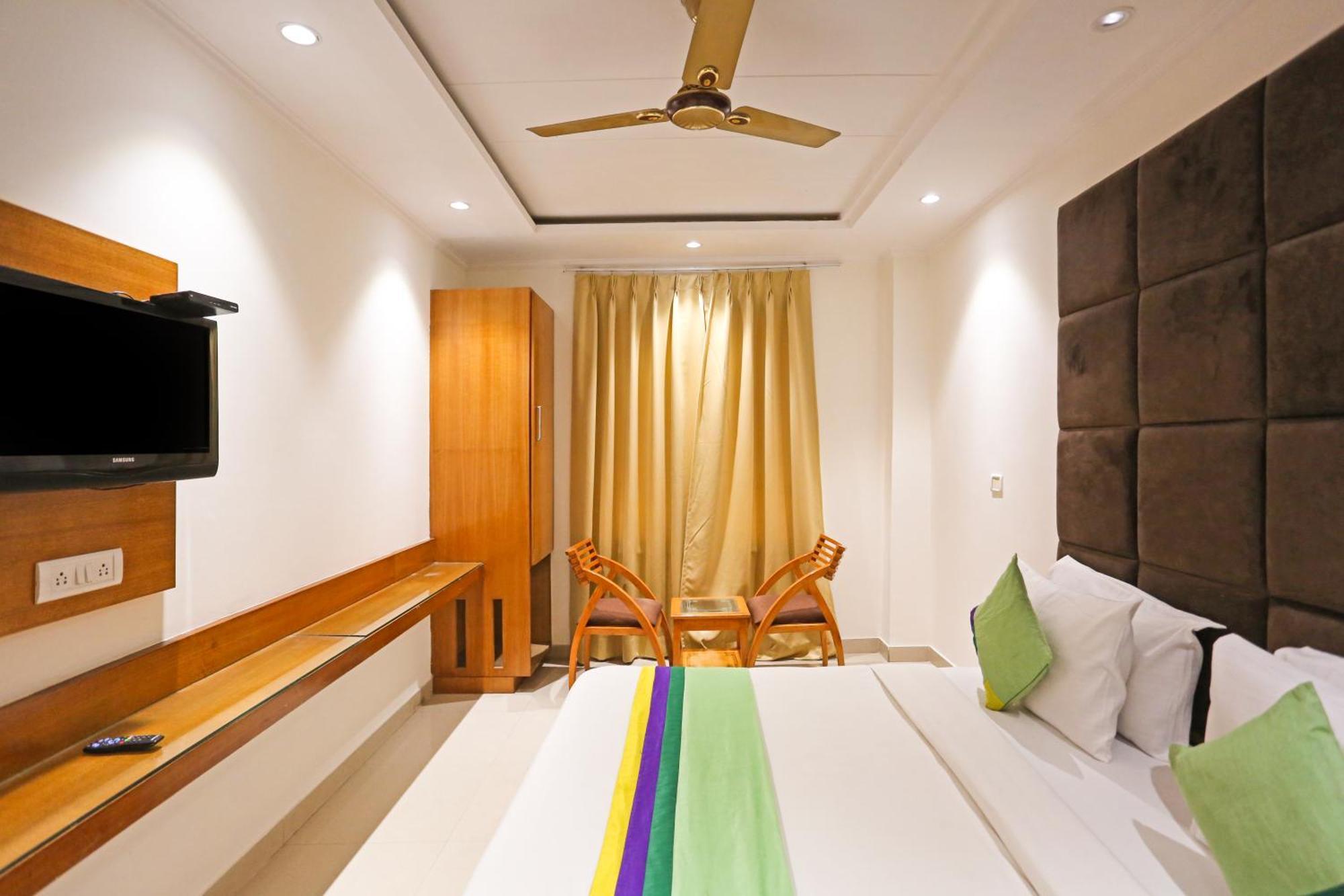 Hotel Silky Palace Near Igi Airportt New Delhi Buitenkant foto